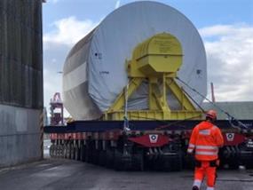 Part of the turbine arriving at Avonmouth